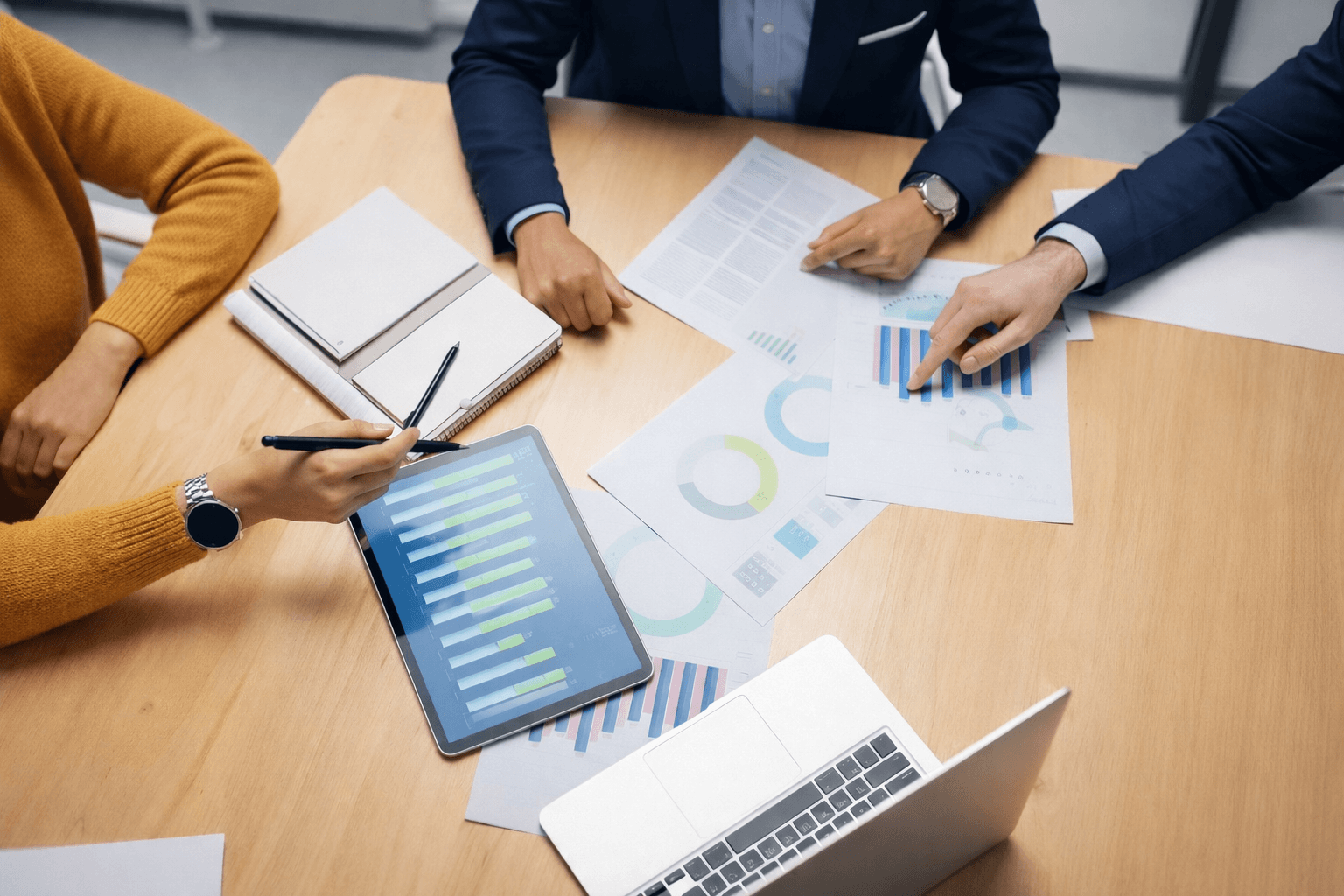 AgenAI implementation specialists collaborating on enterprise services